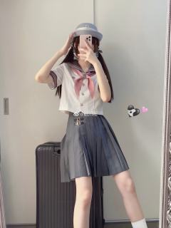 花綺女子-资料图