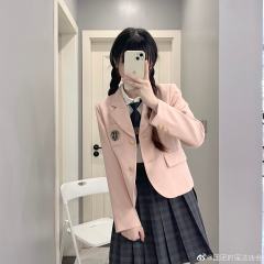 纯色短西·西服-资料图
