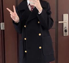 信岚大学大衣-资料图