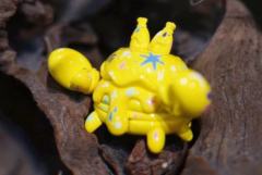 黄色涂鸦蟹-资料图