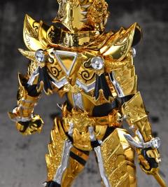 SHF 真骨雕 制法 黄金骑士牙狼-资料图