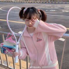 美乐蒂 运动服-资料图