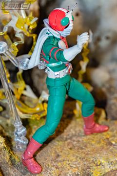 SHF 真骨雕 假面骑士V3-资料图
