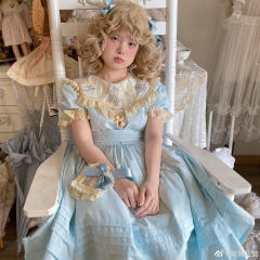 古董花束-资料图