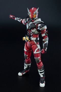 SHF 假面骑士雷-资料图