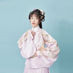 彩翮衔瑞-资料图