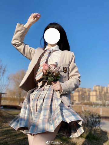 莳花暮