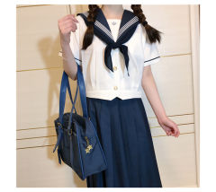 云墨·水手服-资料图