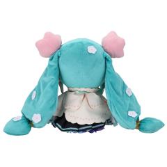 L码毛绒玩偶 初音未来 魔法未来 2021-资料图