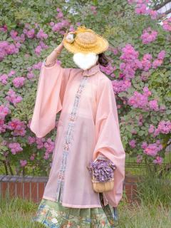夏日芬达·长衫-资料图