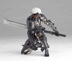 Revoltech 雷电 -资料图