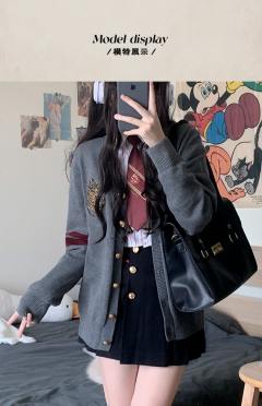 霍格沃兹毛衣开衫套装-资料图
