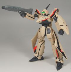 YF-19 勇 戴逊-资料图