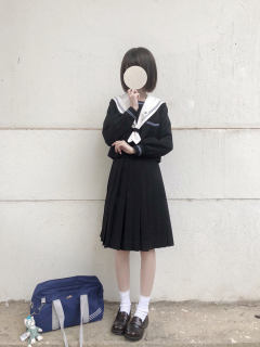 流星 黑身冬服-资料图