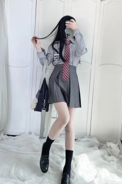 风琴褶衬衫-资料图