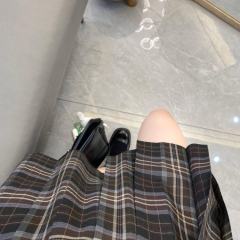 圣中女子高·套装-资料图