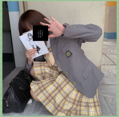 本佐中·西服-资料图
