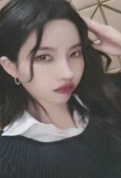 六周年化妆包卡 娟