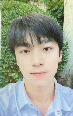 【We！6.18】限定小卡ver.A