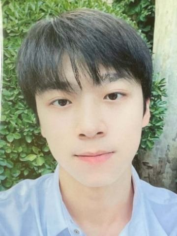 【We！6.18】限定小卡ver.A