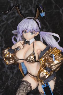 宇佐田美海 金色版-资料图