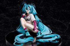 初音未来×米山舞 The Latest Street Style "Cute" 限定版(低饱和度版)-资料图