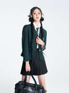 西服外套-资料图