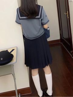 早岛夜·水手服-资料图