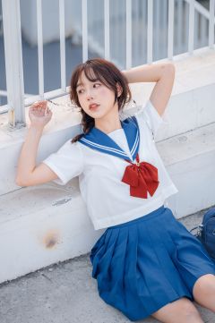 夏令时日记·水手服-资料图