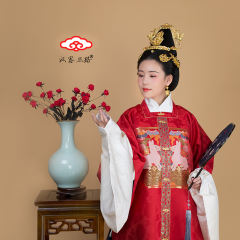 婚服串枝菊花纹地玉兔·方补袄-资料图