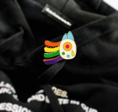 彩虹生活 徽章深色-资料图