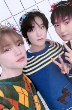 mumo俊灿乐三人卡