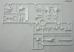 MG MBF-P02 红色异端高达-资料图