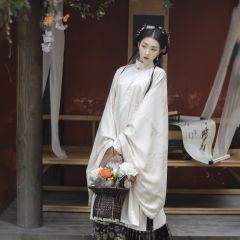 卿六-资料图