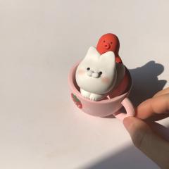 海豹猫和章鱼朋友-资料图