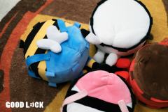 熊猫毛绒玩具-资料图