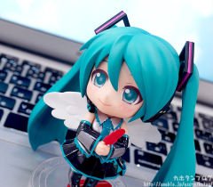 Nendoroid Co-de 初音未来 赤羽共同募金运动创设70年纪念-资料图