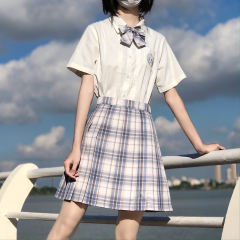 矿泉水瓶