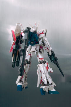 G.F.F.M.C RX-0 独角兽高达 棱镜涂层 Ver.-资料图