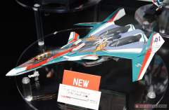 VF-31S 齐格飞指挥官机 阿拉德·梅塔斯机-资料图