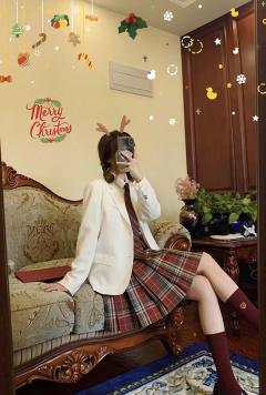 怪诞少女-资料图