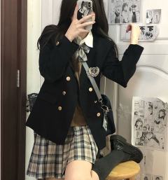 星屿高·西服-资料图