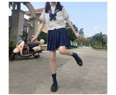 云墨·水手服-资料图