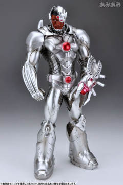 DC Comics New 52 ARTFX+ 赛博格-资料图