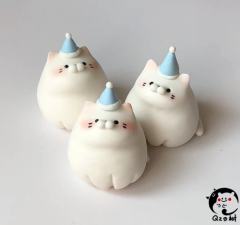 蓝帽子的奶猫甜喵