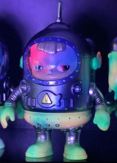 Dimmy-半睁眼-资料图
