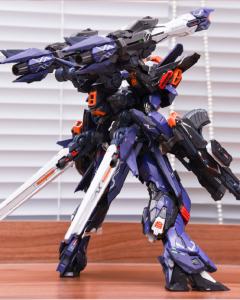 无限新星 裁决TYPE R-01-资料图