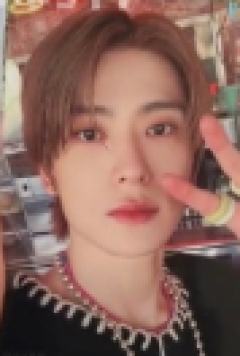 Ay-Yo一期随机卡 ver.C 玹