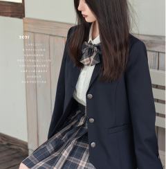 休闲西服-资料图