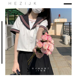 椿花女高 夏服-资料图